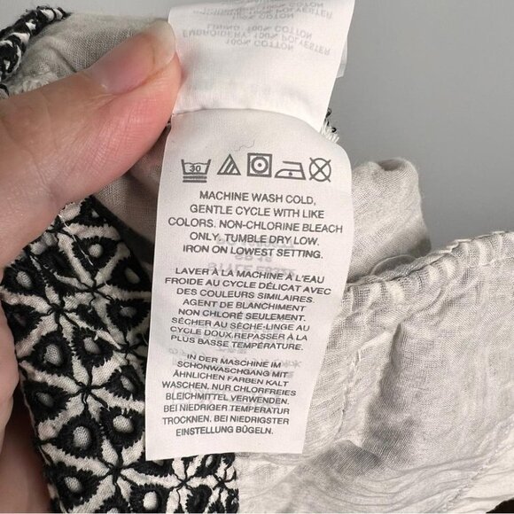 J Crew Womens Size 0 Black White Eyelet Lace Shorts Classic Preppy Coastal - Picture 11 of 12